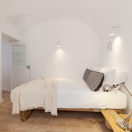 Studio Hideaway With Easy Access To Lisbon Center Bagian luar foto