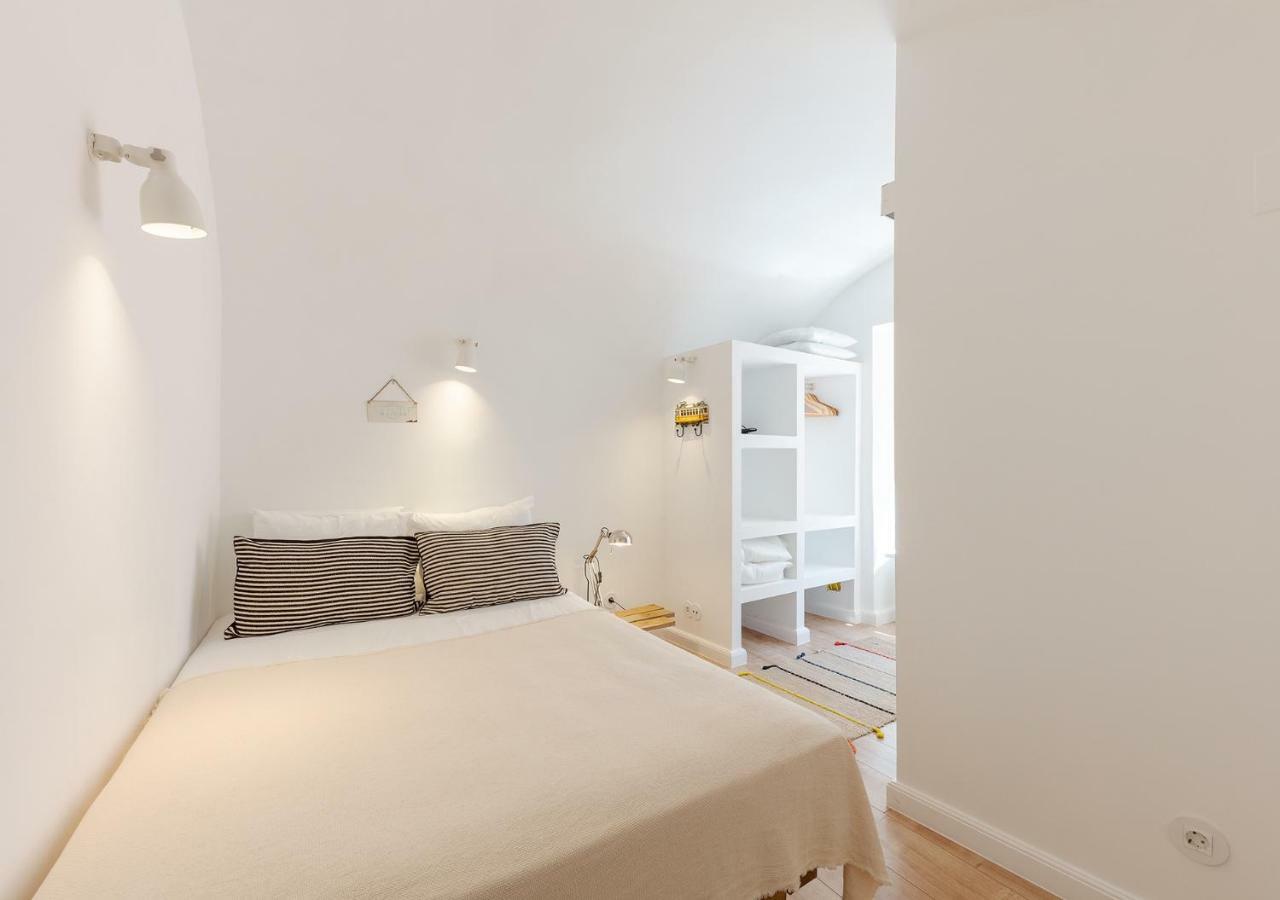 Studio Hideaway With Easy Access To Lisbon Center Bagian luar foto